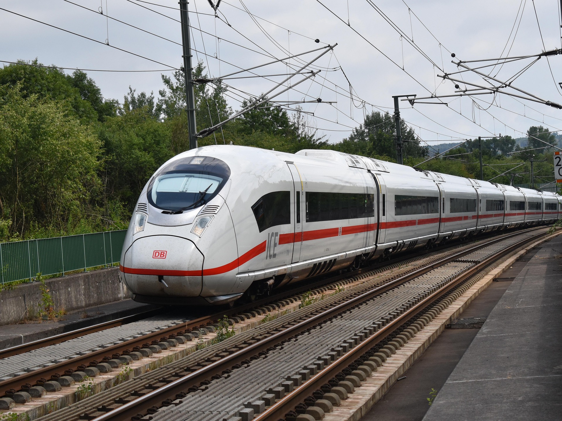 Deutsche Bahn ICE